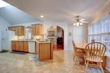 2559 Hedgerow Ln - Photo 14