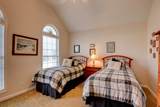 2559 Hedgerow Ln - Photo 31