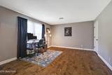 335 Woodland St - Photo 15