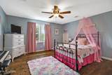 335 Woodland St - Photo 19