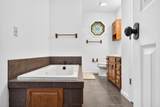 1738 Heathrow Dr - Photo 31