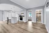 724 W Main St - Photo 5