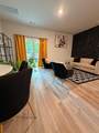 1030 Keyes Pl - Photo 3