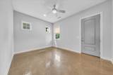1079 Treaty Oaks Dr - Photo 13