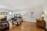 2611 W Linden Ave - Photo 9