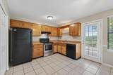 921 Kingsbury Dr - Photo 2