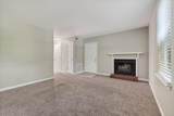 921 Kingsbury Dr - Photo 3