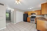 921 Kingsbury Dr - Photo 10