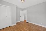 925 W Eastland Avenue - Photo 15
