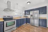 925 W Eastland Avenue - Photo 9
