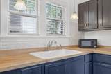 925 W Eastland Avenue - Photo 10