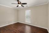 1035 Margaret Dr - Photo 17