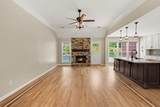 1035 Margaret Dr - Photo 4