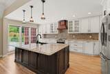 1035 Margaret Dr - Photo 8