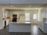7275 Fairlawn Dr - Photo 2