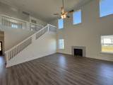 7275 Fairlawn Dr - Photo 4