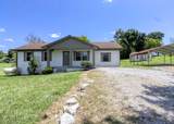 210 Crenshaw Rd - Photo 2