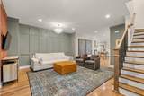 552 Westboro Dr - Photo 2