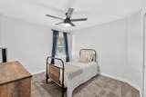 1109 Stockwell Dr - Photo 28