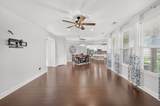 1109 Stockwell Dr - Photo 8