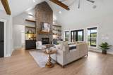 9640 Lascassas Pike - Photo 10