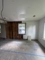 717 Drummond Dr - Photo 9