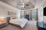 831 Manner Ln - Photo 14