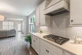 1024 Nave Ct - Photo 10