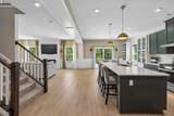 1104 Watermark Way - Photo 8