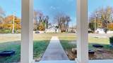 556 E Vine St - Photo 8