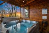 834 Pine Top Lane - Photo 8
