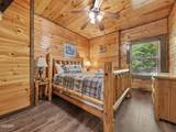 831 Spirit Loop Way - Photo 32