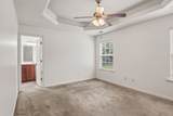 725 Sandbury Pt - Photo 20