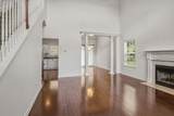 725 Sandbury Pt - Photo 10