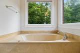 112 Chuzzlewit Down - Photo 17