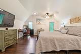 1058 Greenwood Ct - Photo 21