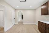 806 Indian Avenue - Photo 9