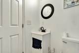200 Queens Lane - Photo 13
