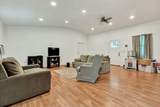 200 Queens Lane - Photo 3