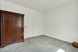 200 Queens Lane - Photo 9