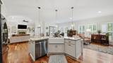 1010 Buckingham Way - Photo 16