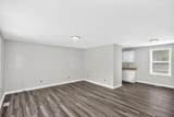 1009 Lynndale Dr - Photo 11