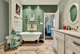 3820 Ne Charleston Drive - Photo 17
