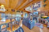 2835 White Oak Ridge Lane - Photo 19