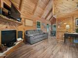 626 Morning Mist Way - Photo 17