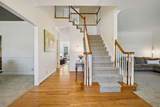 1570 Woodberry Ct - Photo 3