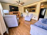 2051 Blythe Avenue - Photo 8