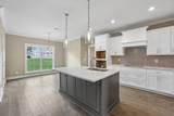 930 Stovers Glen Dr - Photo 7