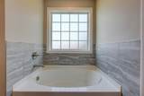1121 Cardinal Creek Dr - Photo 78