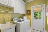 9023 Fallswood Ln - Photo 19